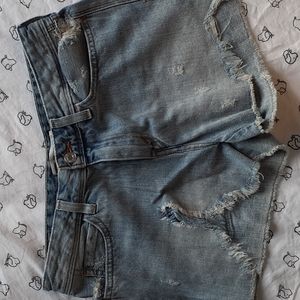 Levi's high rise shorts